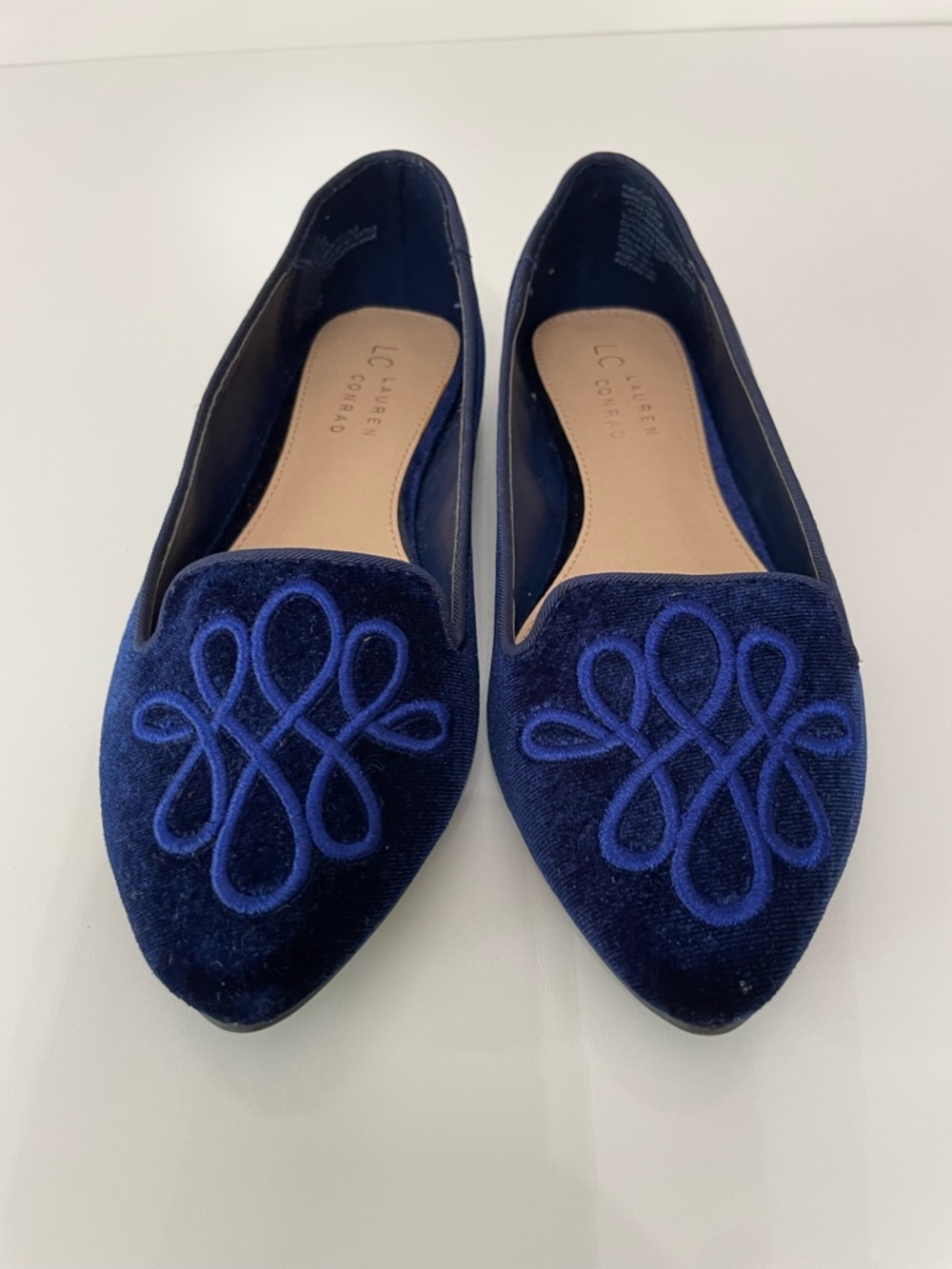 Lauren Conrad Deep Navy & Blue Velvet Pointed Embroidered Flats Womens 6.5